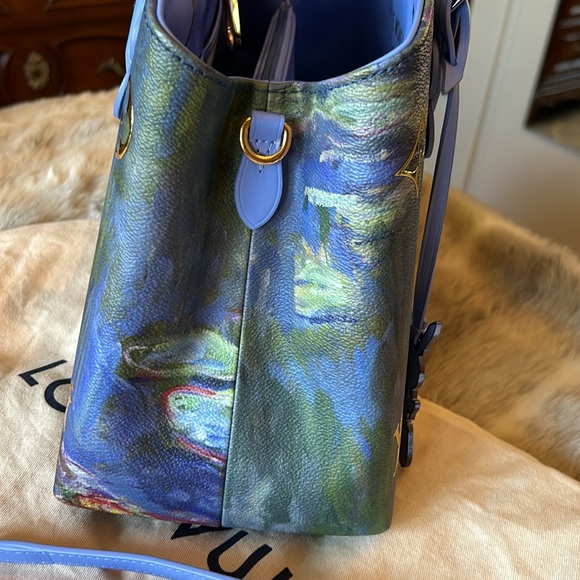 Louis Vuitton Masters Collection Montaigne MM Monet handbag like new never used - Picture 10 of 12